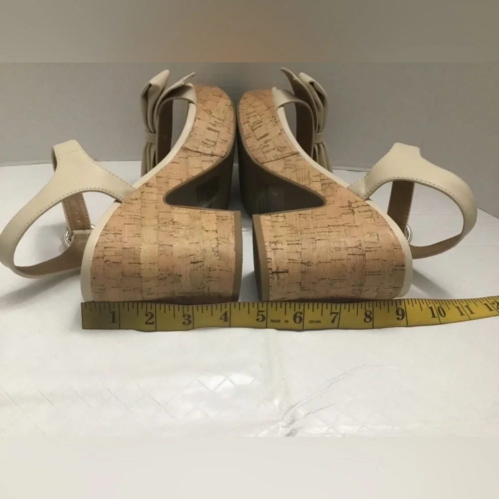 LC Lauren Conrad stylish platform